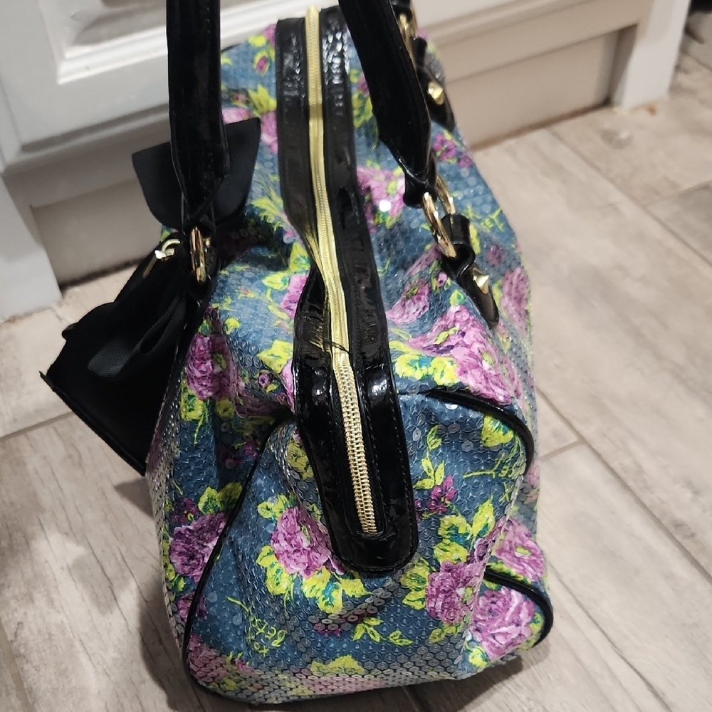 Betsey Johnson Blue and Black Floral Shoulder Bag - Picture 4 of 7